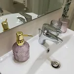 Citylux Apartman Διαμέρισμα *