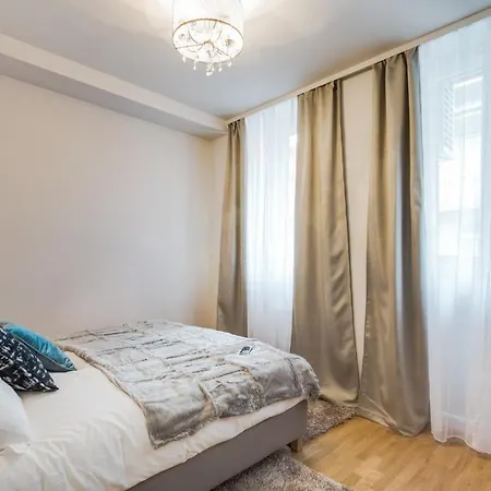 Apartment Citylux Apartman *